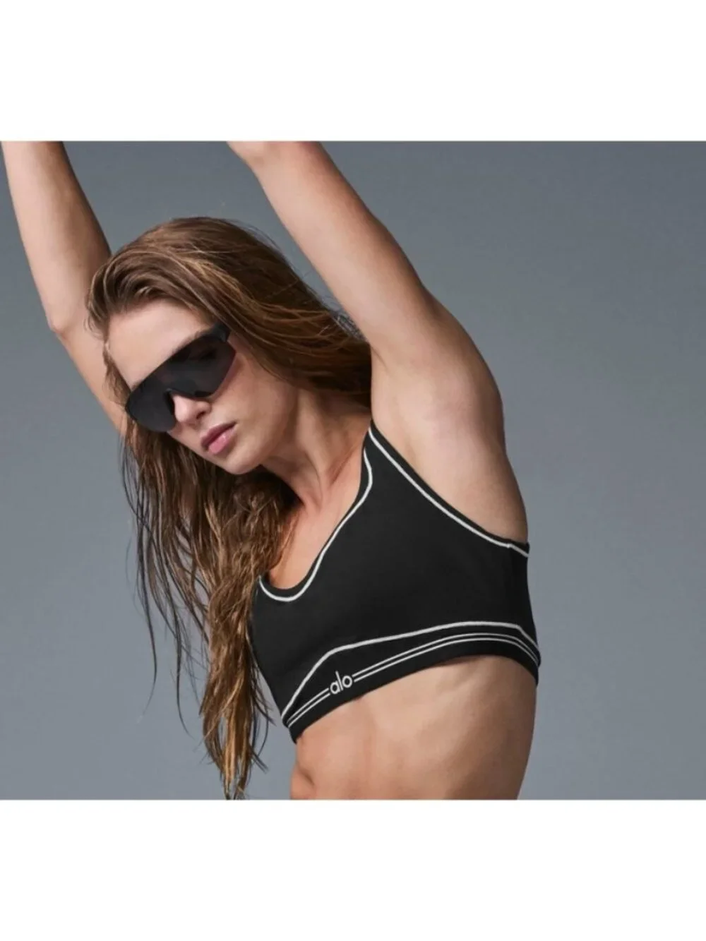 Alo Airbrush Heart Throb Bra Black White Padded Seamed Sports Cropped Bralette